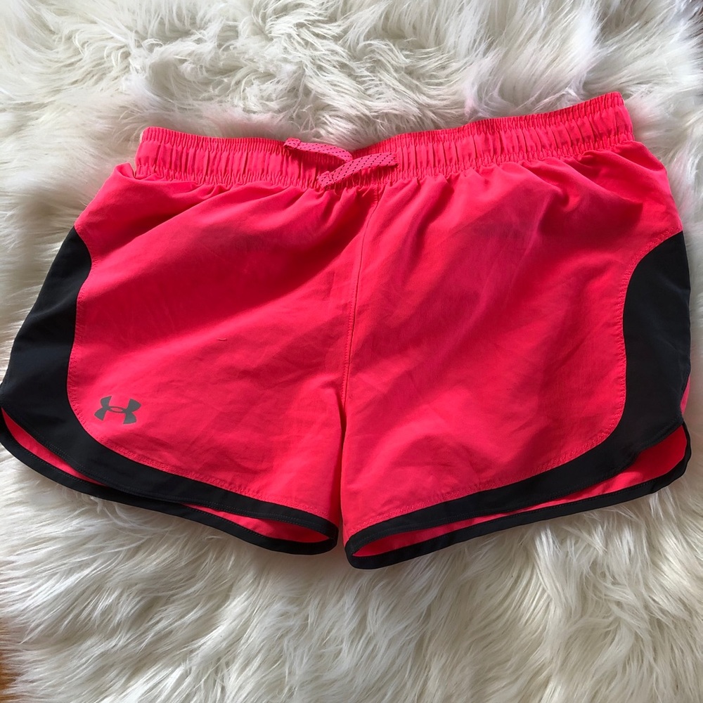 Under Armour Youth XL Shorts